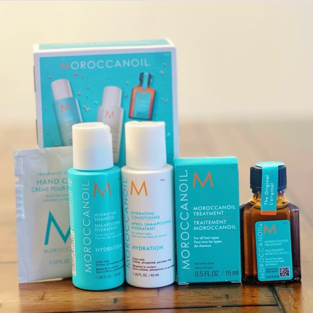 Moroccanoil Skincare Set - Blue, White, and Brown